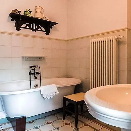 Hotel Heritage Hideaway In Gernrode Quedlinburg