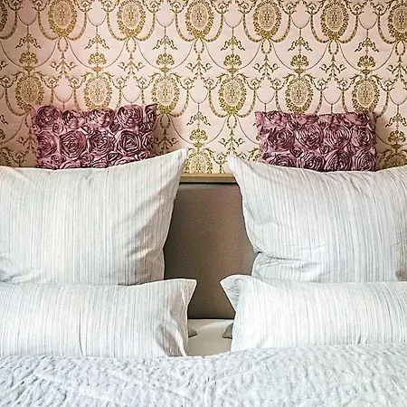 Heritage Hideaway In Gernrode Hotel